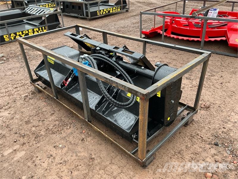  Mower King SSEFGC165 72 in Skid Steer Flail  (Unus Maaiers