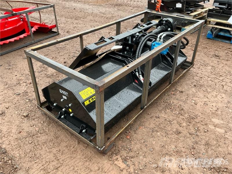 Mower King SSEFGC165 72 in Skid Steer Flail  (Unus Maaiers