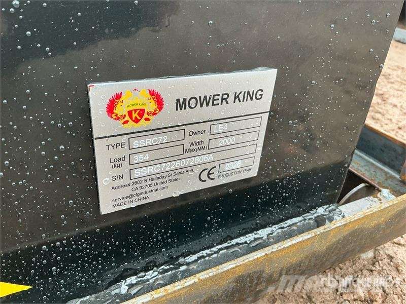 Mower King SSRC 72 in Skid Steer Brush Cutter (Unu 裝載與牽引式割草機