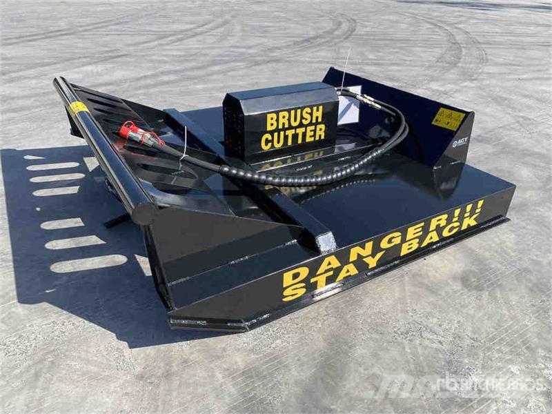  Mower King SSRC 72 in Skid Steer Brush Cutter (Unu ماكينات جز العشب