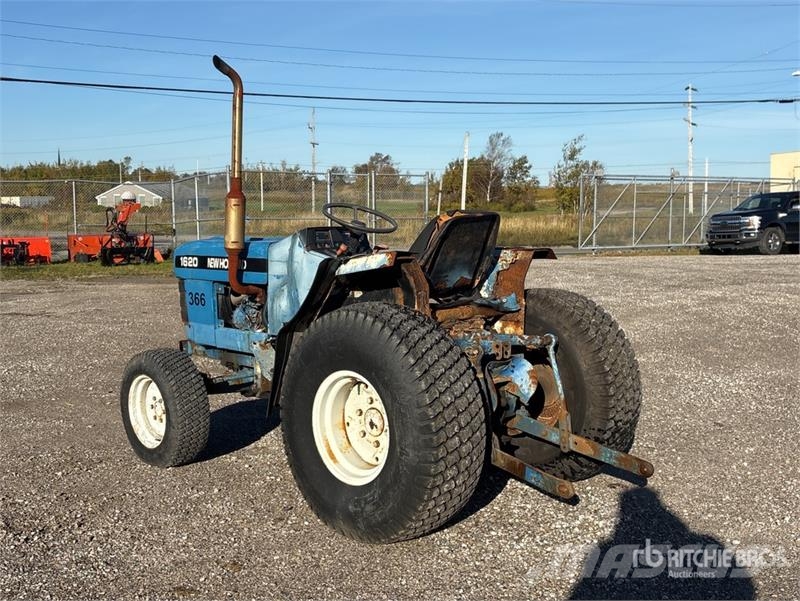 New Holland 1620 2WD Tractor 曳引機