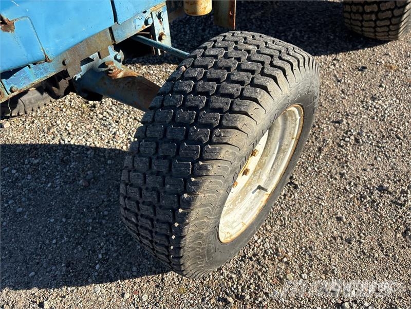 New Holland 1620 2WD Tractor 曳引機