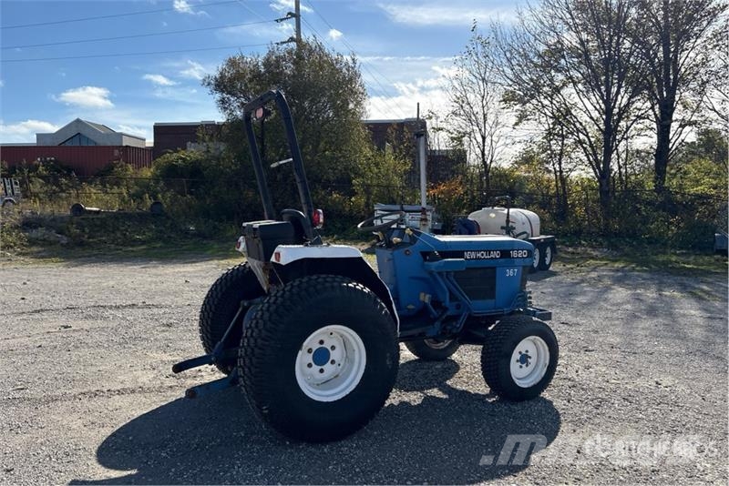 New Holland 1620 2WD Utility Tractor جرارات مدمجة