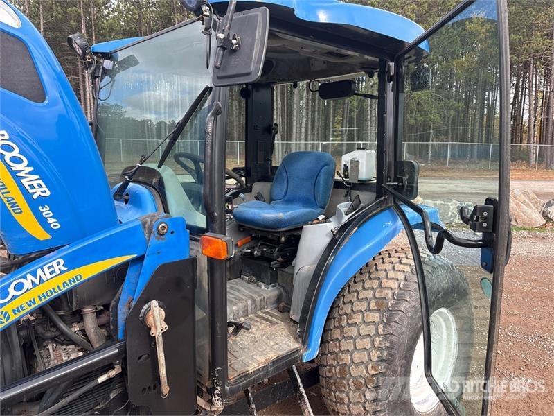 New Holland Boomer 3050 4WD Utility Tractor Kompaktni (mali) traktori
