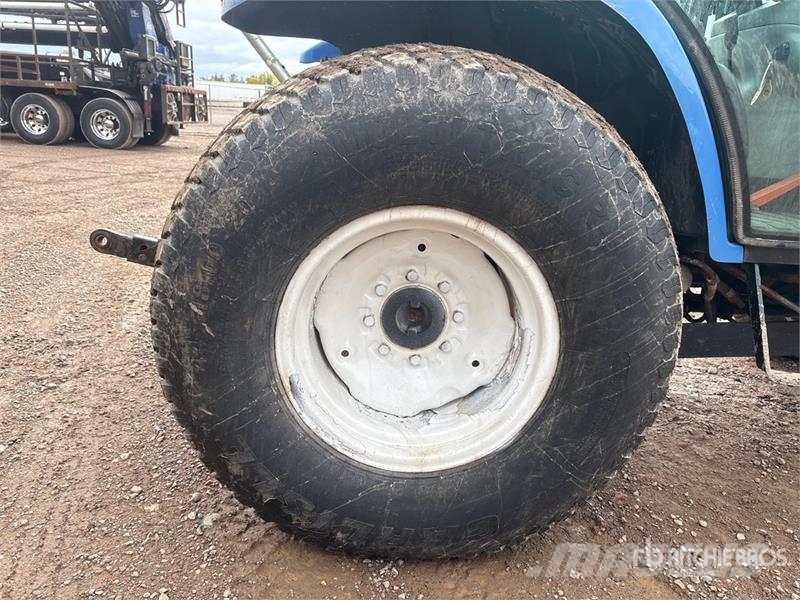 New Holland Boomer 3050 4WD Utility Tractor Kompaktni (mali) traktori