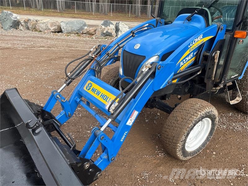 New Holland Boomer 3050 4WD Utility Tractor Kompaktni (mali) traktori