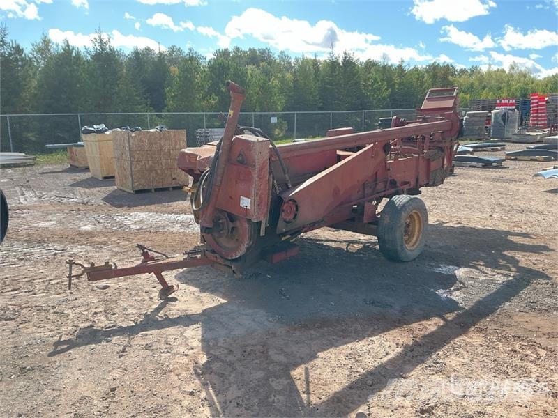 New Holland Hayliner 273 Square Baler Heinapressid