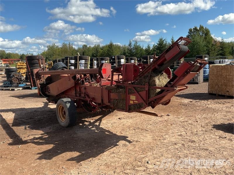 New Holland Hayliner 273 Square Baler Heinapressid