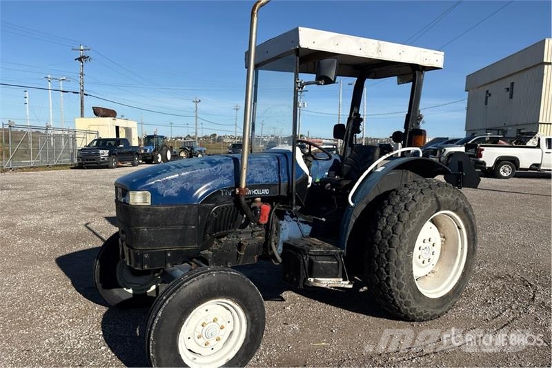 New Holland TN55 2WD Tractor Traktori