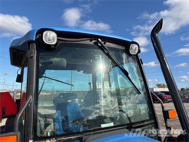 New Holland TN60DA Traktori