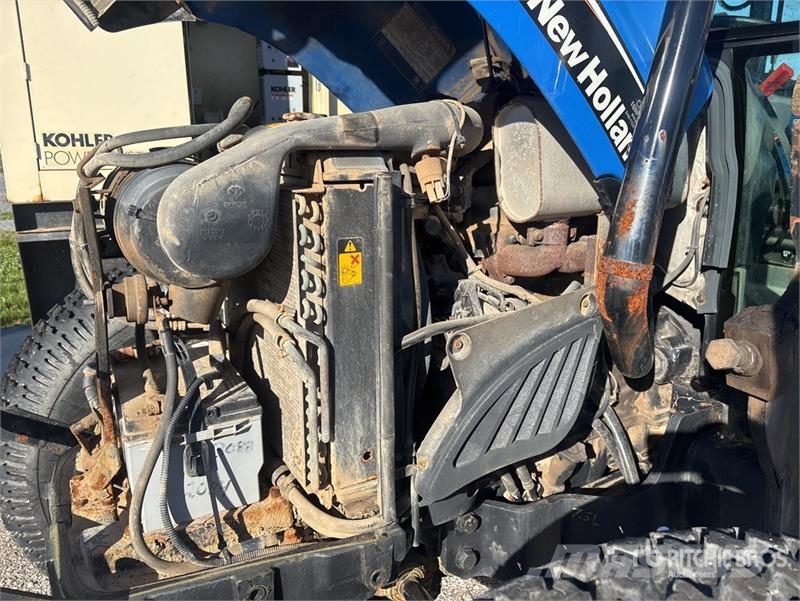 New Holland TN60DA Traktori