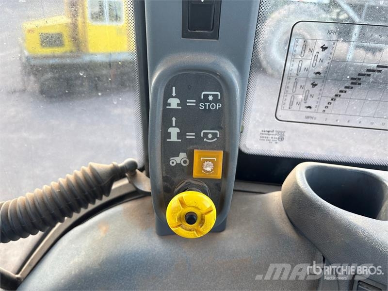 New Holland TS110 Traktoriai