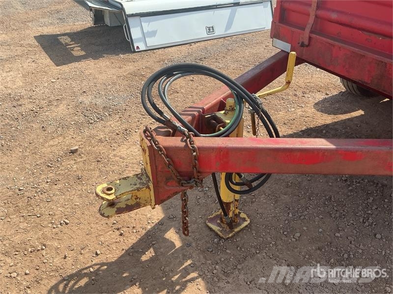 Normand 10 ft T/A End Dump Farm Trailer Other trailers