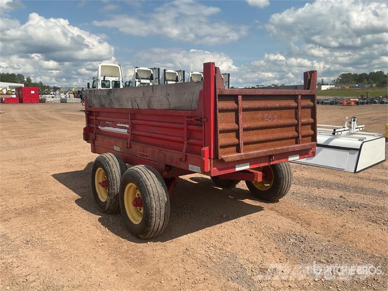 Normand 10 ft T/A End Dump Farm Trailer Other trailers