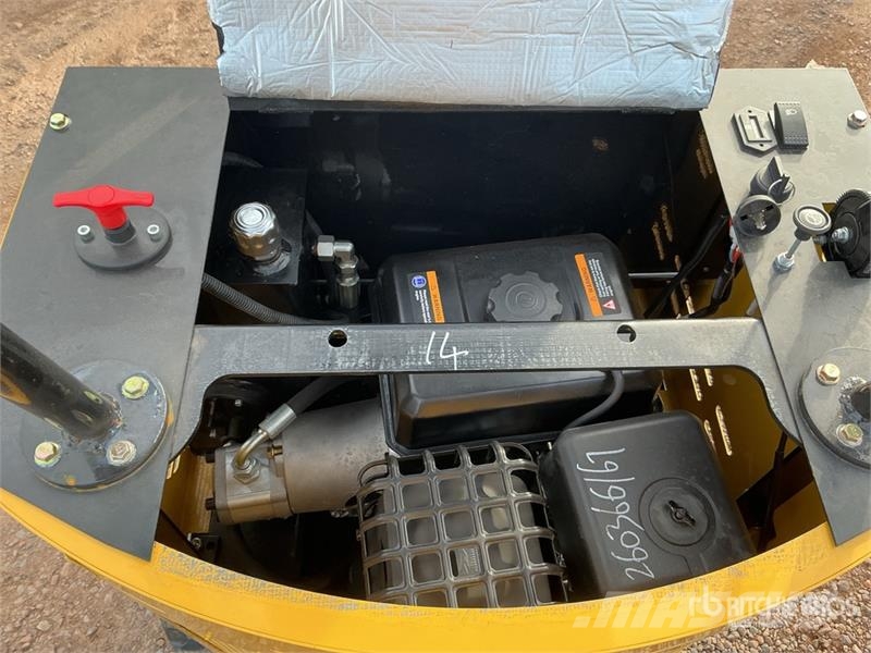  NR12 Mini Excavator (Unused) Mini ekskavatori < 7 t