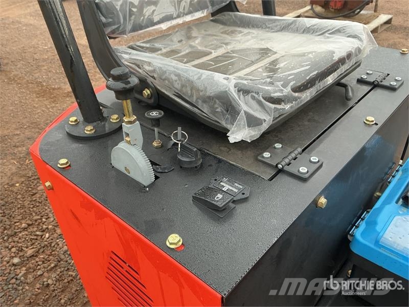  NR12 Mini Excavator (Unused) Mini ekskavatori < 7 t