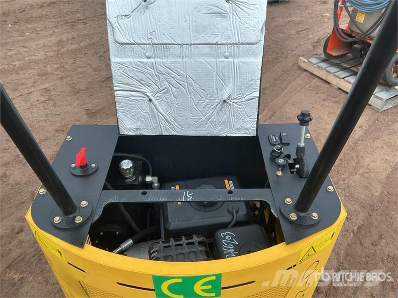  NR12 Mini Excavator (Unused) Mini ekskavatori < 7 t