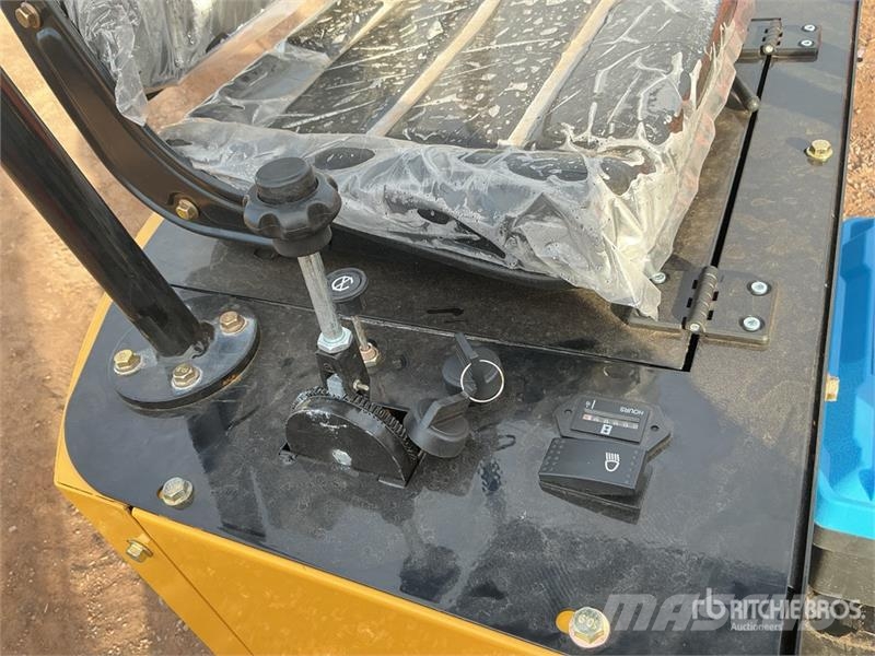  NR12 Mini Excavator (Unused) Mini ekskavatori < 7 t