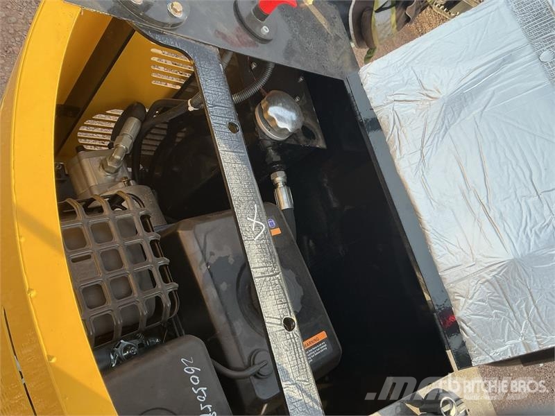  NR12 Mini Excavator (Unused) Mini ekskavatori < 7 t