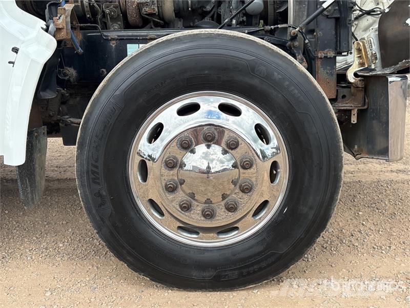 Peterbilt 567 트랙터 유닛
