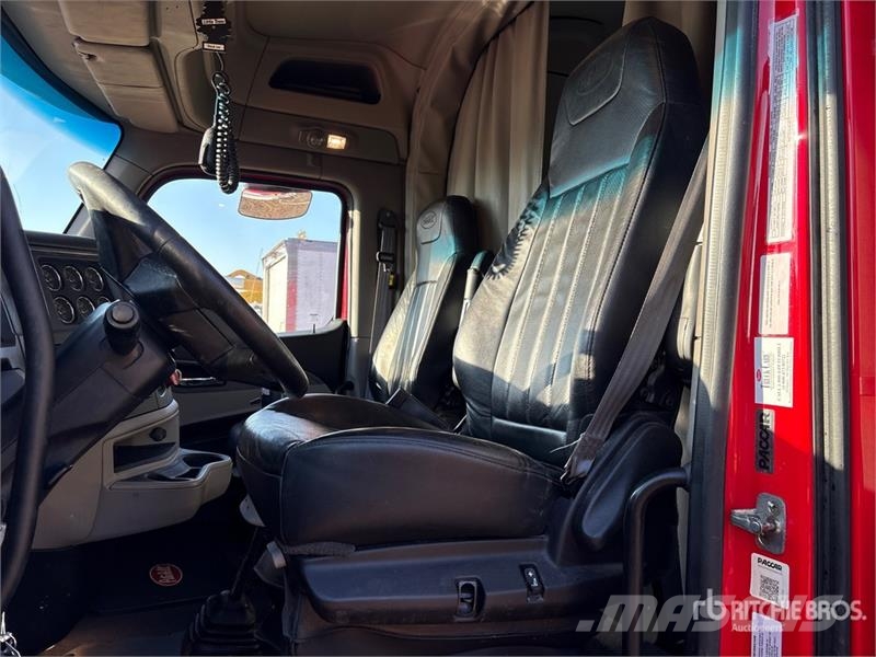 Peterbilt 567 Trekkers