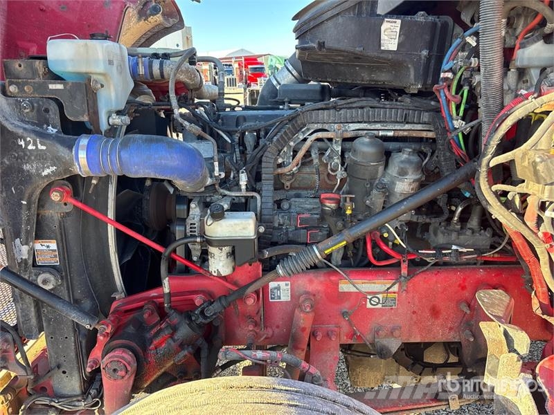 Peterbilt 567 وحدات الجر