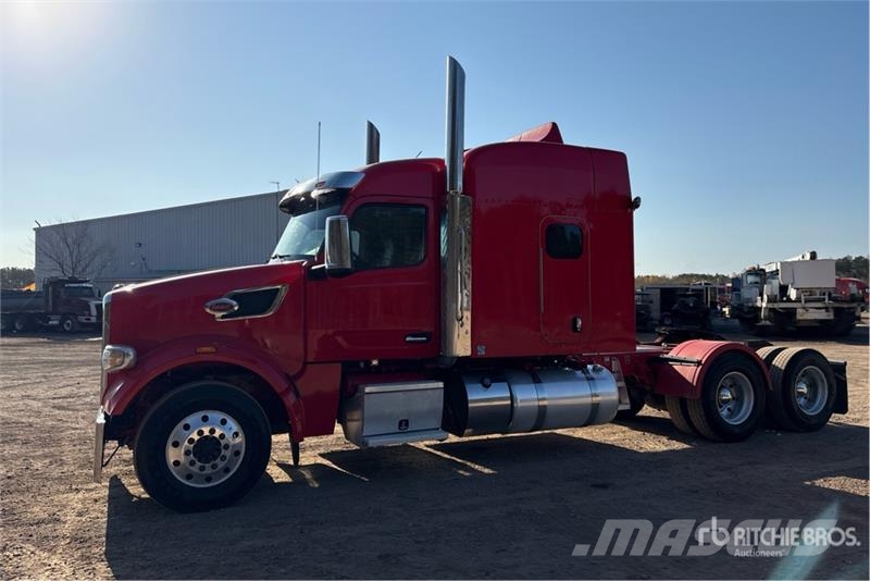 Peterbilt 567 Trekkers