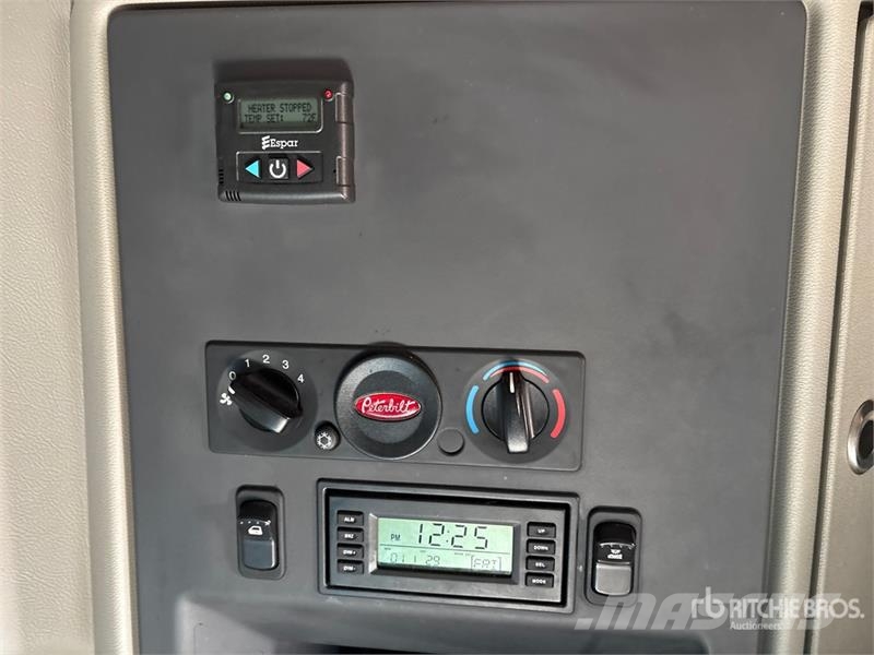 Peterbilt 567 Trekkers