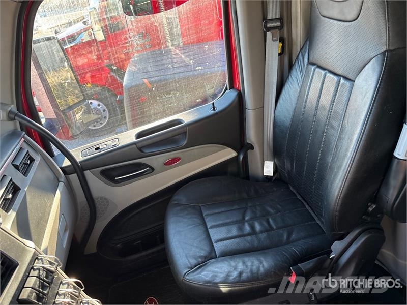 Peterbilt 567 وحدات الجر