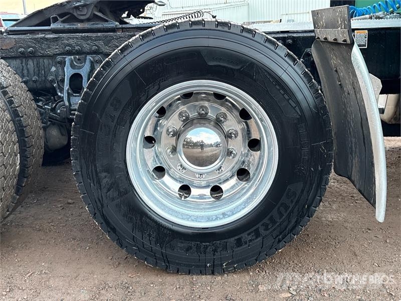 Peterbilt 579 Trekkvogner