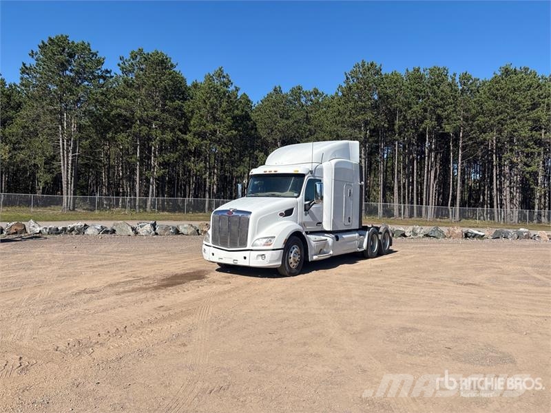 Peterbilt 579 Nyergesvontatók