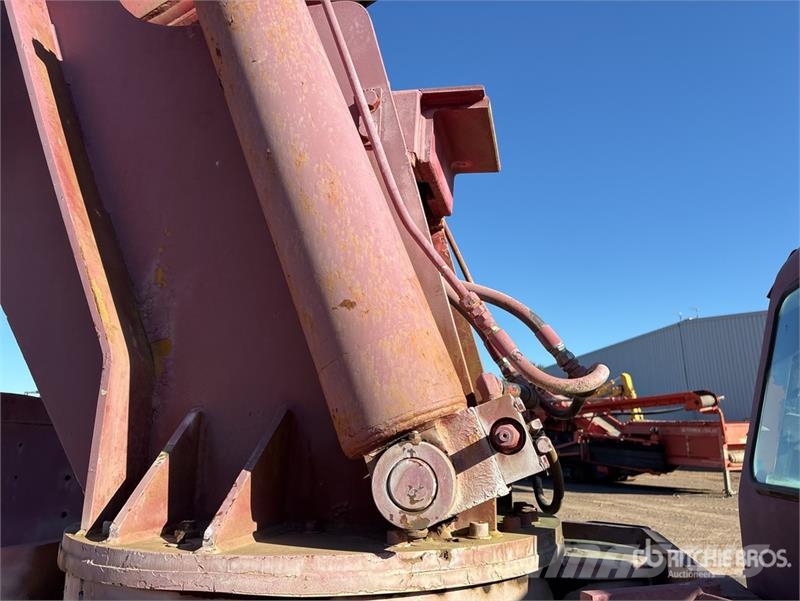 Pettibone 4x4x4 All Terrain Crane Polovne dizalice za sve terene