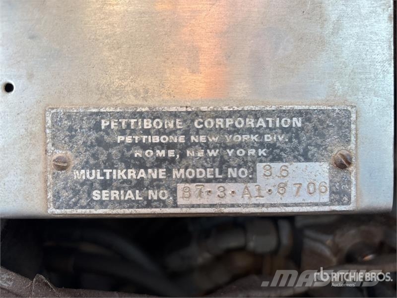 Pettibone 4x4x4 All Terrain Crane Polovne dizalice za sve terene