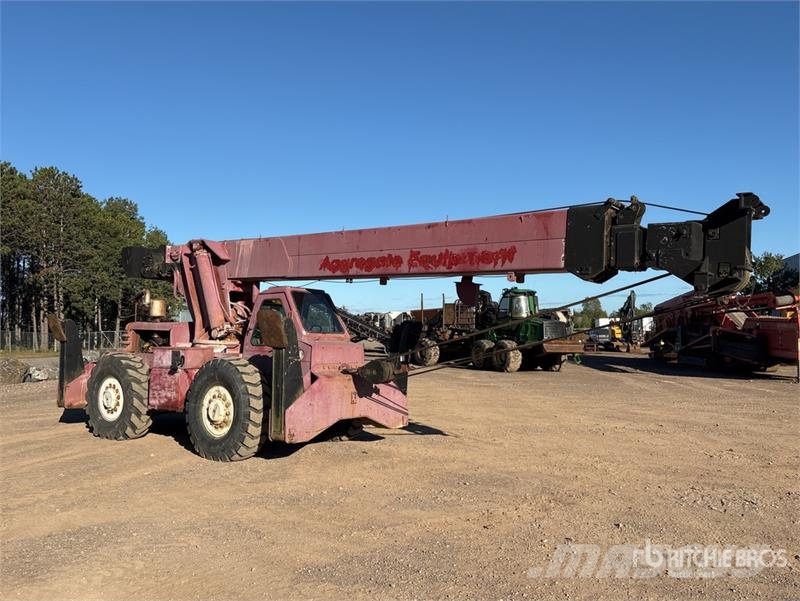Pettibone 4x4x4 All Terrain Crane Polovne dizalice za sve terene