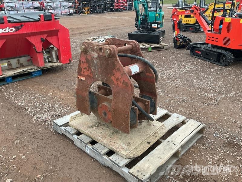  Plate Compactor Attachment - Fits Excavator Виброплиты и вибротрамбовки
