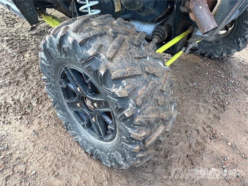 Polaris 1000 RZR 4x4 XP Side By Side 自動車