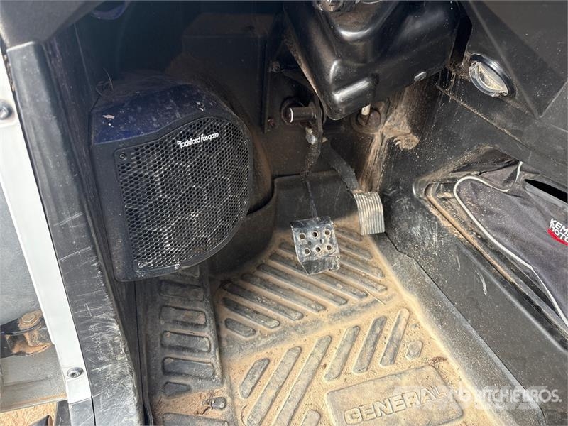 Polaris General XP 1000 4x4 Utility Vehicle Pomoćne mašine