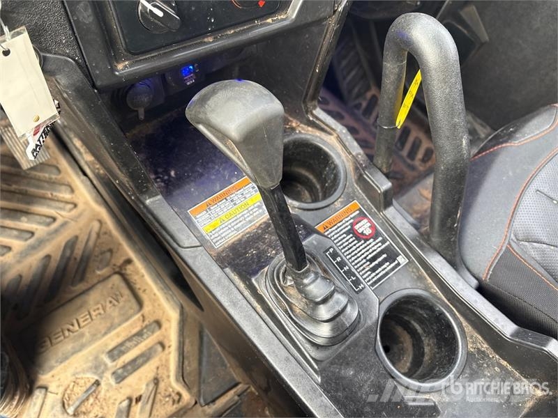 Polaris General XP 1000 4x4 Utility Vehicle Pomoćne mašine
