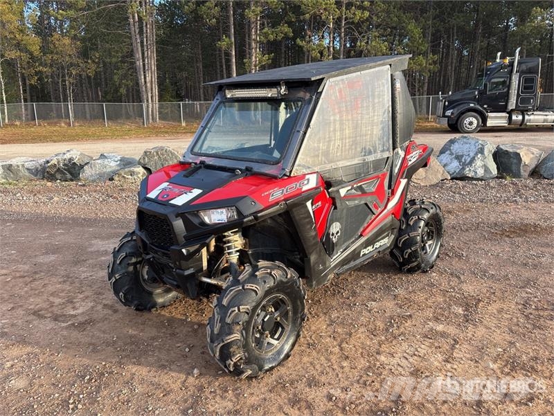 Polaris Ranger RZR 4x4 Side By Side Коли