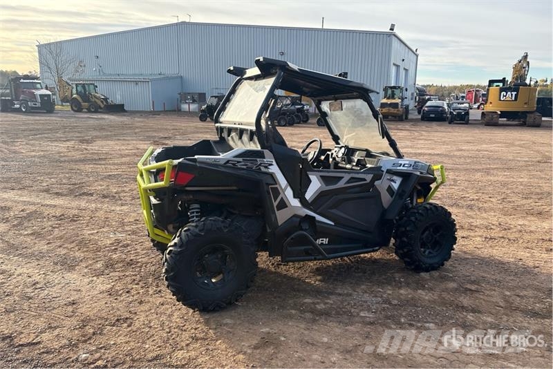 Polaris Ranger RZR 4x4 Side By Side Samochody osobowe