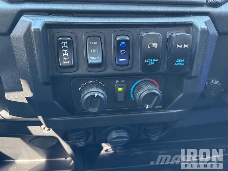 Polaris Ranger XP 1000 4x4 Utility Vehicle Mini utilitaire