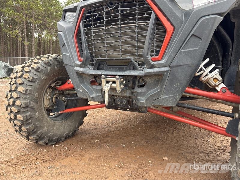 Polaris RZR XP 4 1000 TURBO 4x4 Side By Side Voiture