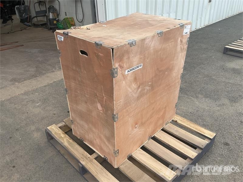 Powertek MS160 Reversible Vibratory Plate Compactor (Unused Trilmachines