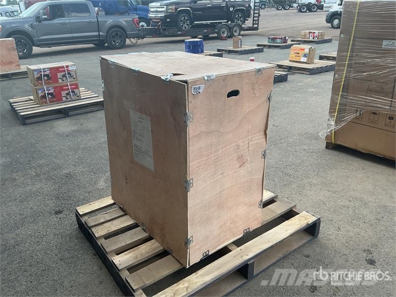 Powertek MS160 Reversible Vibratory Plate Compactor (Unused Trilmachines