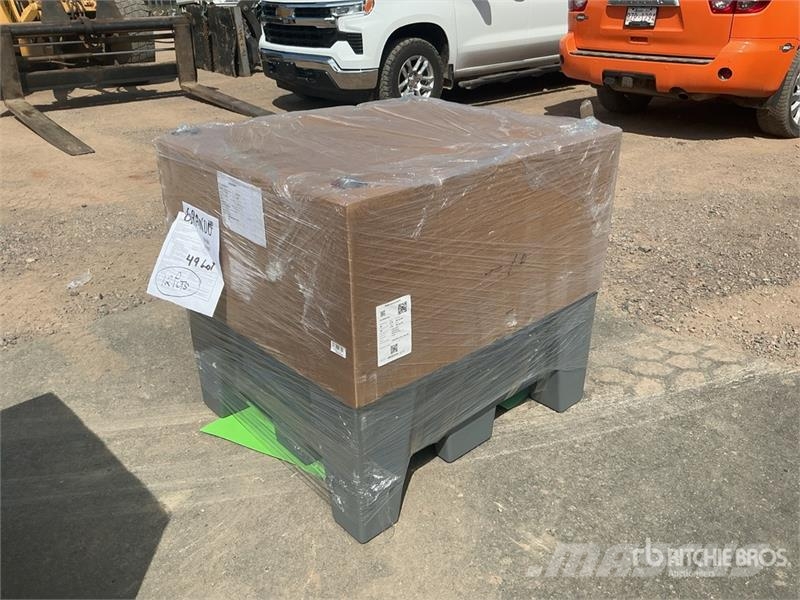 Powertek PTP-440L 116 gal Portable Poly Diesel Fuel Tank (U Fuel and additive tanks