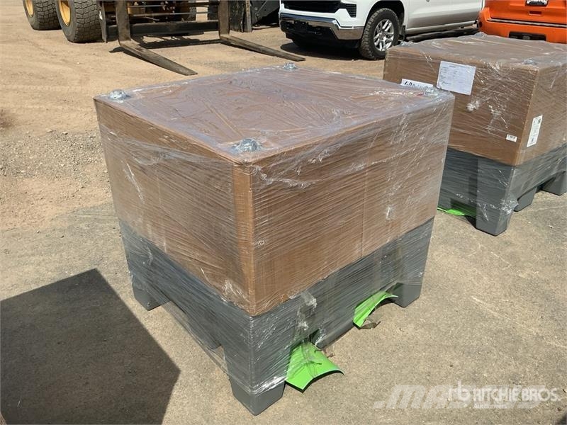 Powertek PTP-440L 116 gal Portable Poly Diesel Fuel Tank (U Fuel and additive tanks