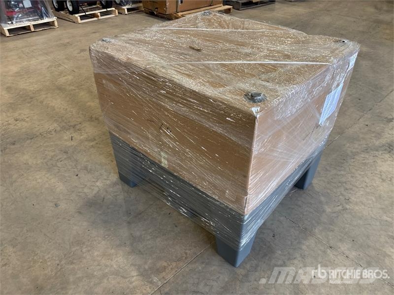 Powertek PTP-440L 116 gal Portable Poly Diesel Fuel Tank (U 연료 및 첨가제 탱크