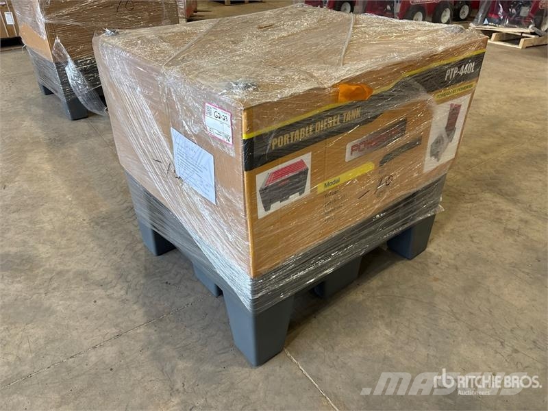 Powertek PTP-440L 116 gal Portable Poly Diesel Fuel Tank (U 연료 및 첨가제 탱크
