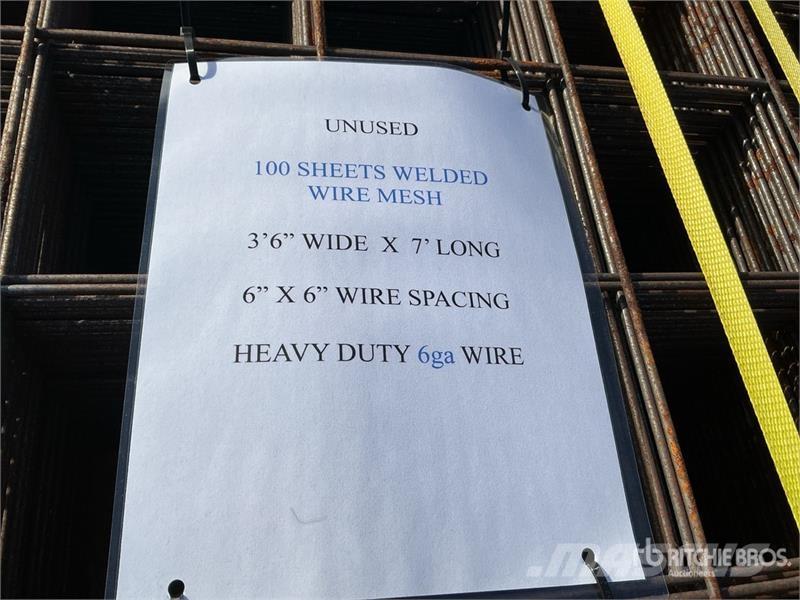  Quantity of (100) 7 ft x 3 ft 6 in Wire Mesh Sheet المصاعد والرافعات المادية