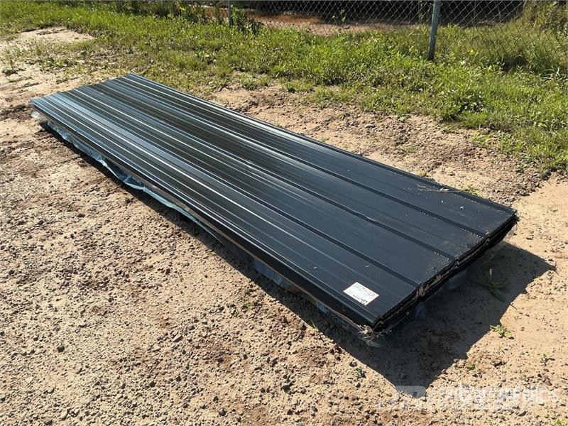 Quantity of (100) Black Metal Roof Panels (Unused) Gervės, keltuvai ir medžiagų kėlimo įranga